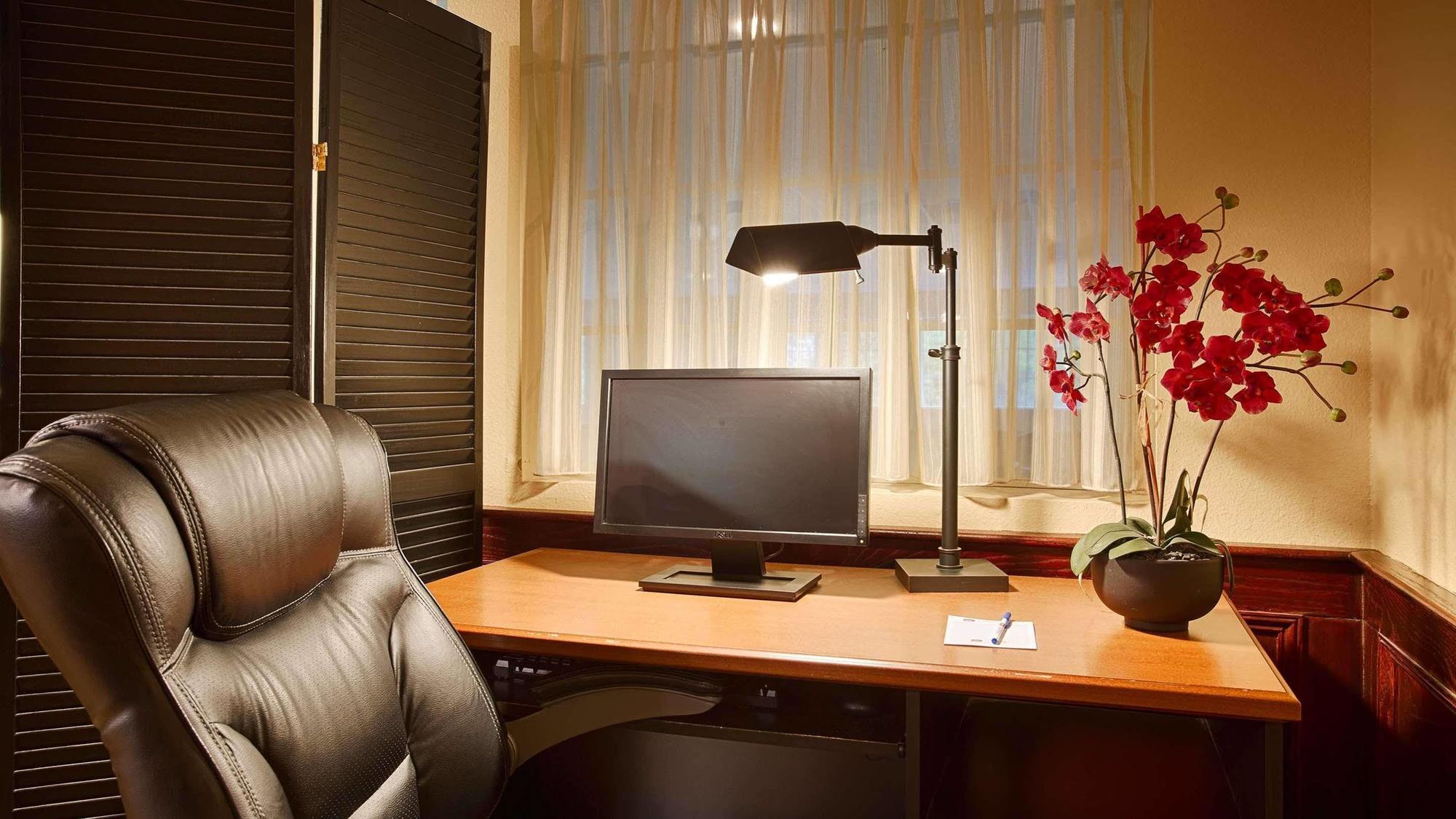 Best Western York Inn Экстерьер фото